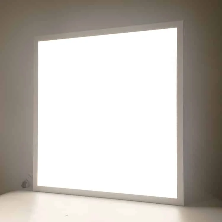 โคมพาเนล LED 2 × 2